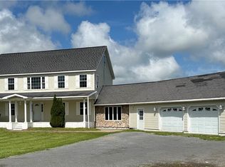 25925 Hinds Rd, Watertown, NY 13601