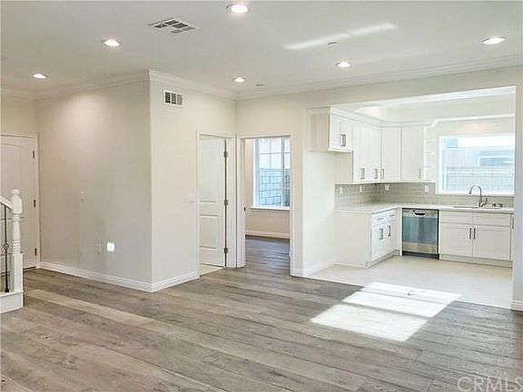 3rd image of 5356 McCulloch Ave