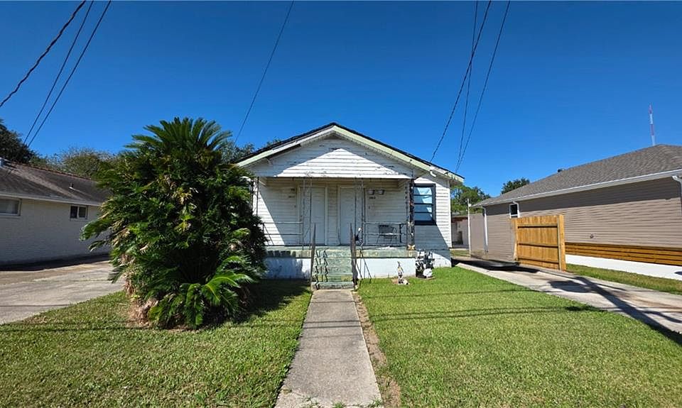 1st image of 2800 Plaza Dr #2802