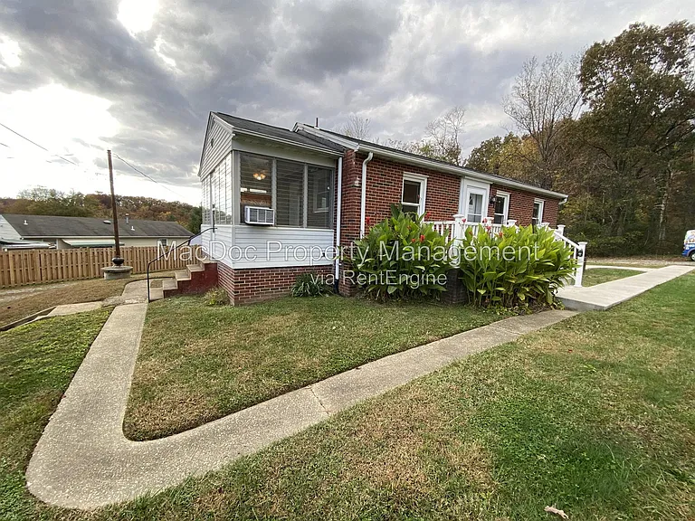 181 Truslow Rd #1 — Photo 16
