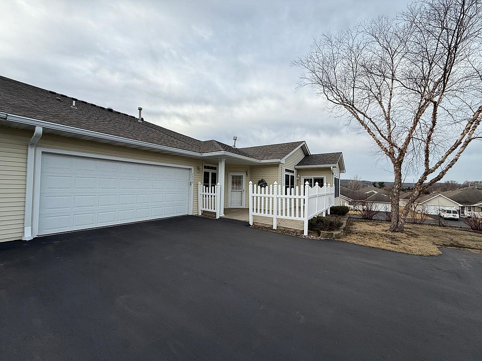 2nd image of 2838 Wellington Ln SW #15