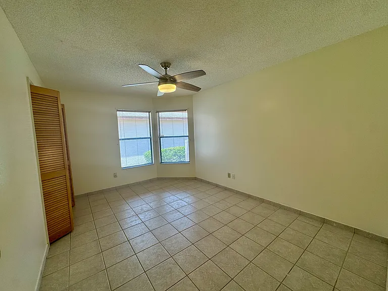 2911 Woolridge Dr — Photo 9