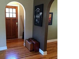 5 Wellington Rd, North Syracuse, NY 13212