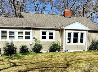 1377 S Aspen St, Lincolnton, NC 28092