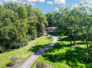 4710 Burnham Ln, Dayton, OH 45429