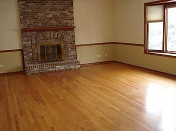 2nd image of 8432 Creekside Ln