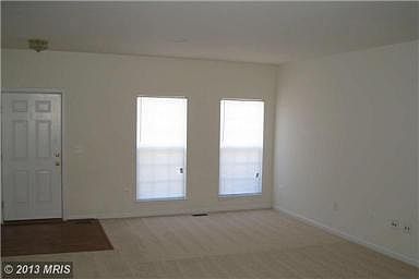 5th image of 106 Hemlock Dr