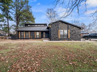 21955 S Arlene Dr, Claremore, OK 74019