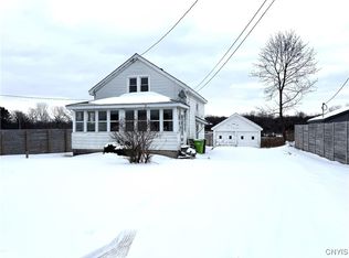 109 Hillview Dr, North Syracuse, NY 13212