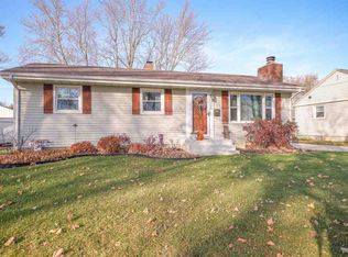 3320 Seward Ave, Rockford, IL 61108