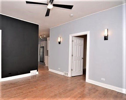 5th image of 3732 N Ashland Ave APT 1R
