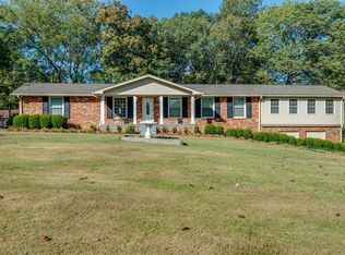 306 Green Acres Dr, Goodlettsville, TN 37072