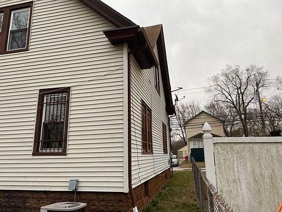 5th image of 1702 Swedesboro Ave