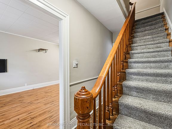 5th image of 15 Catherine St