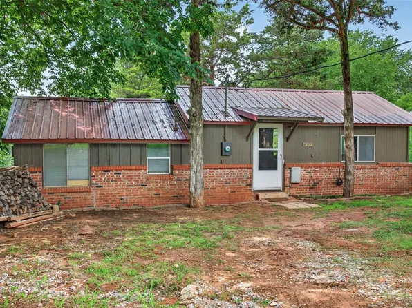 21360 E 10th St, Hinton, OK 73047
