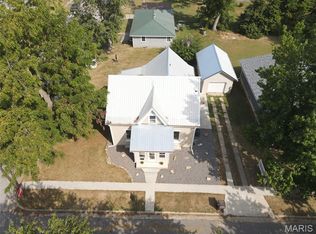 222 W Jefferson St, Palmyra, MO 63461