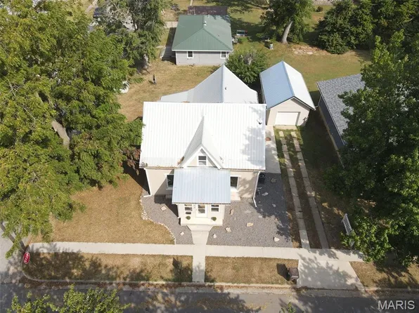 222 W Jefferson St, Palmyra, MO 63461