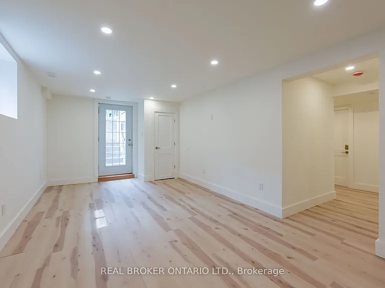 20 Campkin St — Photo 8