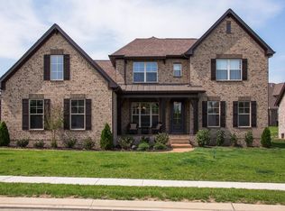 155 Houghland St, Gallatin, TN 37066