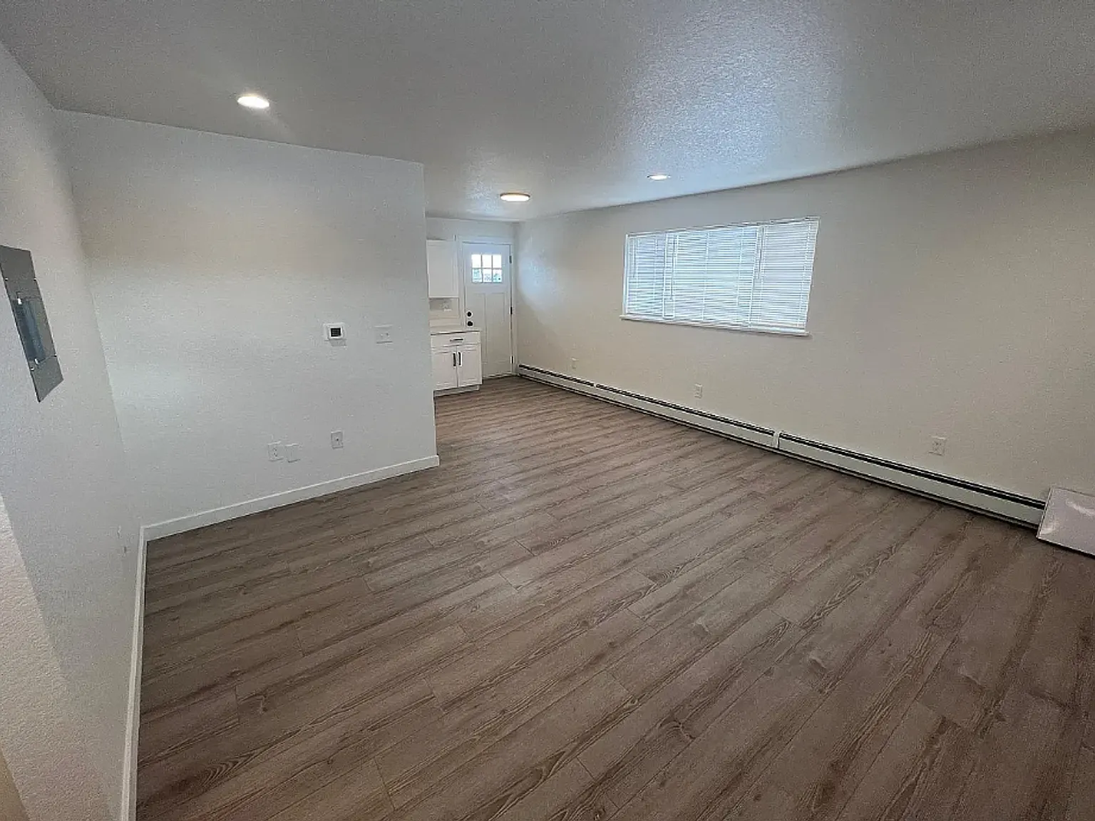 2 bed, 750 sqft, $1,495 — Photo 3
