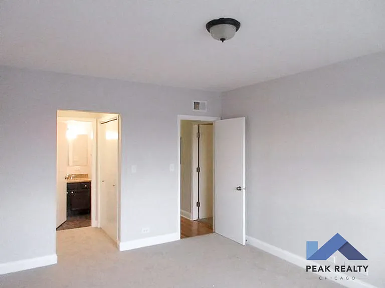 1455 W. Taylor St. — Photo 5