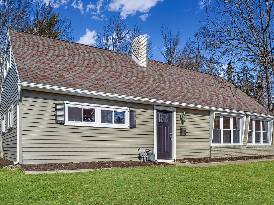 1st image of 729 Terrace Rd