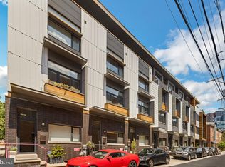 233 W George St, Philadelphia, PA 19123
