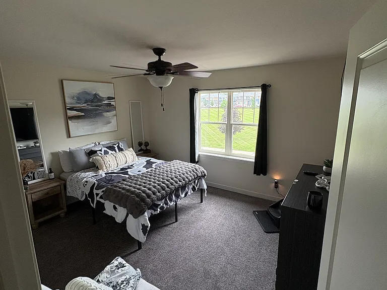 1280 N Pine St #1280 — Photo 17