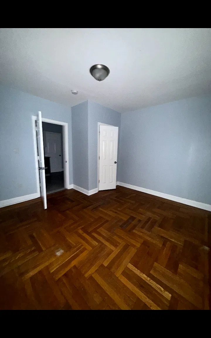 2 bed, $2,100 — Photo 4
