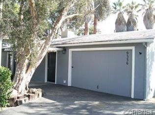 9336 Lemona Ave, North Hills, CA 91343