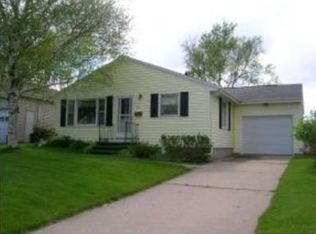 601 Alrose St, Green Bay, WI 54302