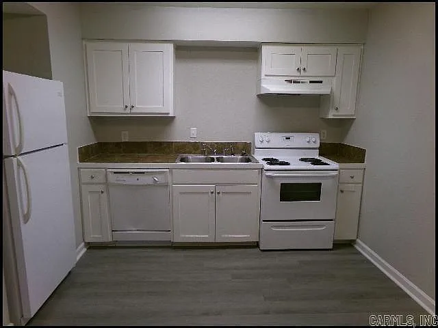 101 Ellis Dr #N — Photo 6