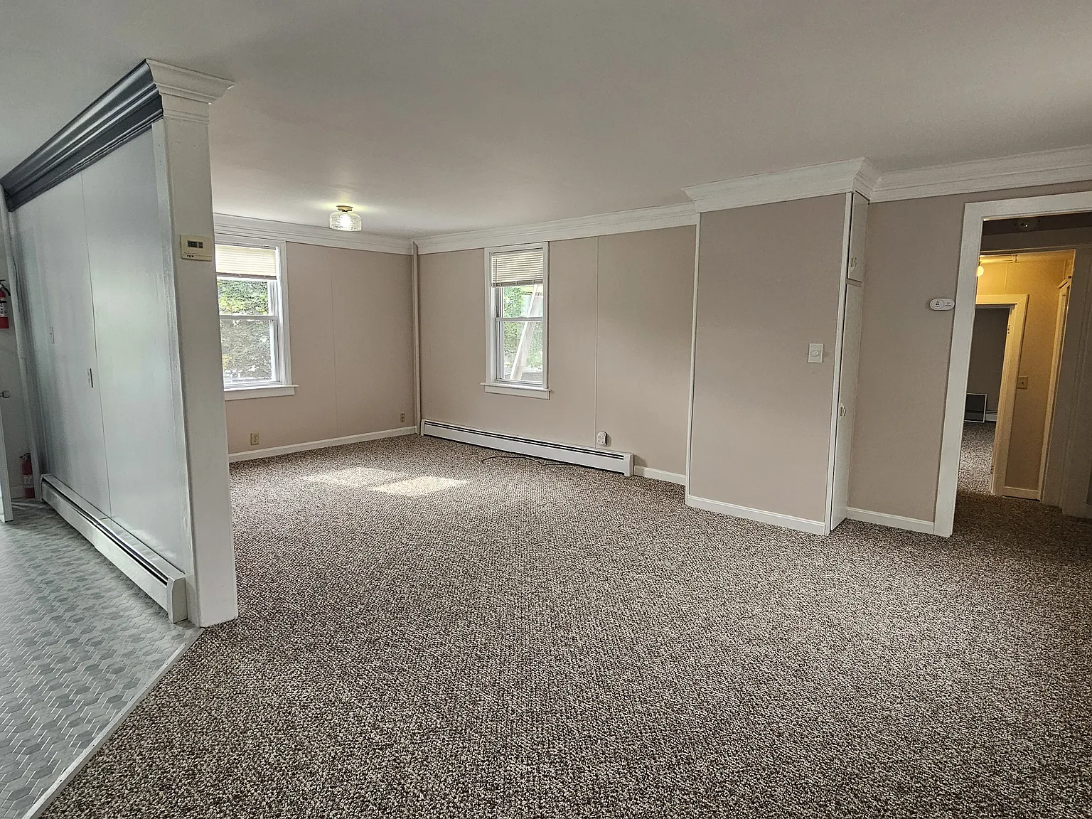 2 bed, 1100 sqft, $2,000 — Photo 4