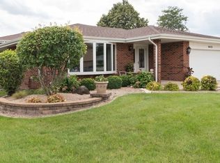 8625 Witham Ct, Tinley Park, IL 60487