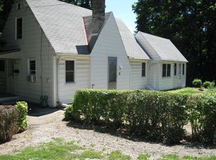 37 Rochester Rd, Pittsburgh, PA 15229