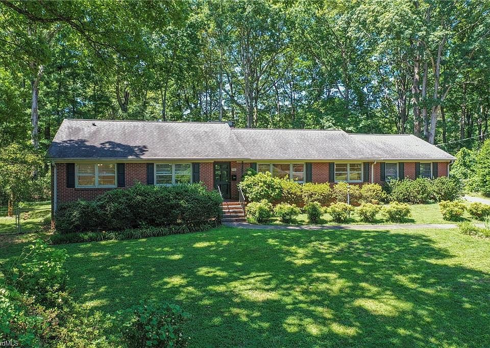 1st image of 2960 Ormond Dr