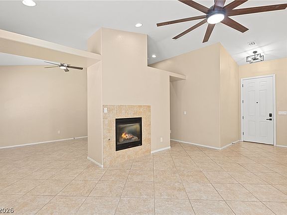 5th image of 6749 Kostner St