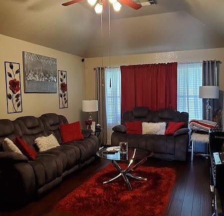 4th image of 5105 Burr Oak Ln