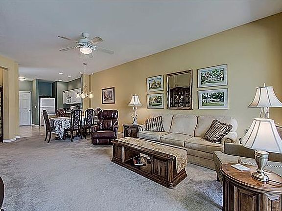 5th image of 2426 Magnolia Cir