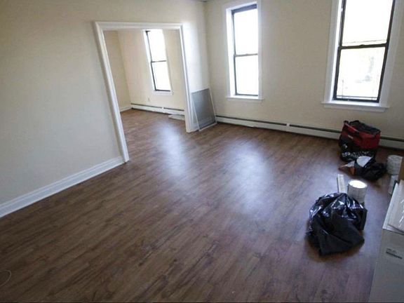 4th image of 8405 Fort Hamilton Pkwy #2
