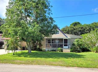 32 Bald Cypress St, Lake Placid, FL 33852