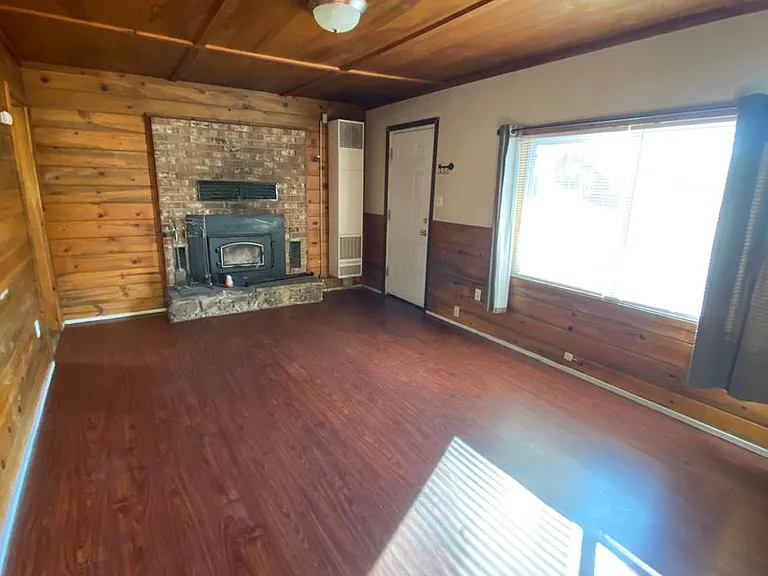 3147 Boardman Ave #3-units 1-2 — Photo 2