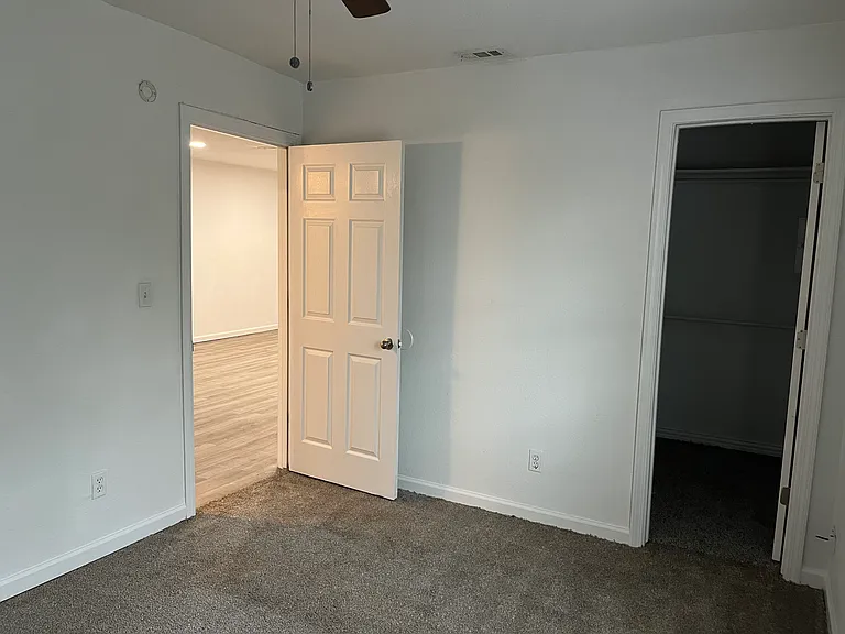 Woodland Dr — Photo 6