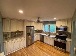 23014 57th Rd FLOOR 2, Oakland Gardens, NY 11364