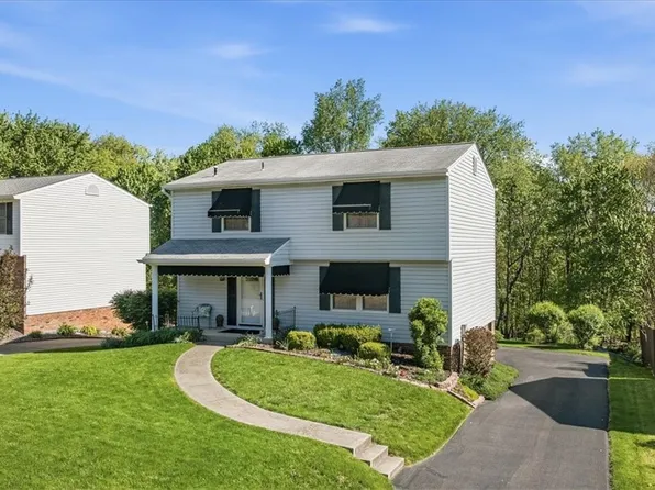 125 Oakhaven Dr, Freedom, PA 15042