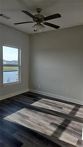 4504 Pontchartrain Dr — Photo 11