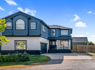 80 N Canoe Sq SW, Airdrie, AB T4B2N6