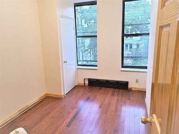 2nd image of 413 49th St #2A