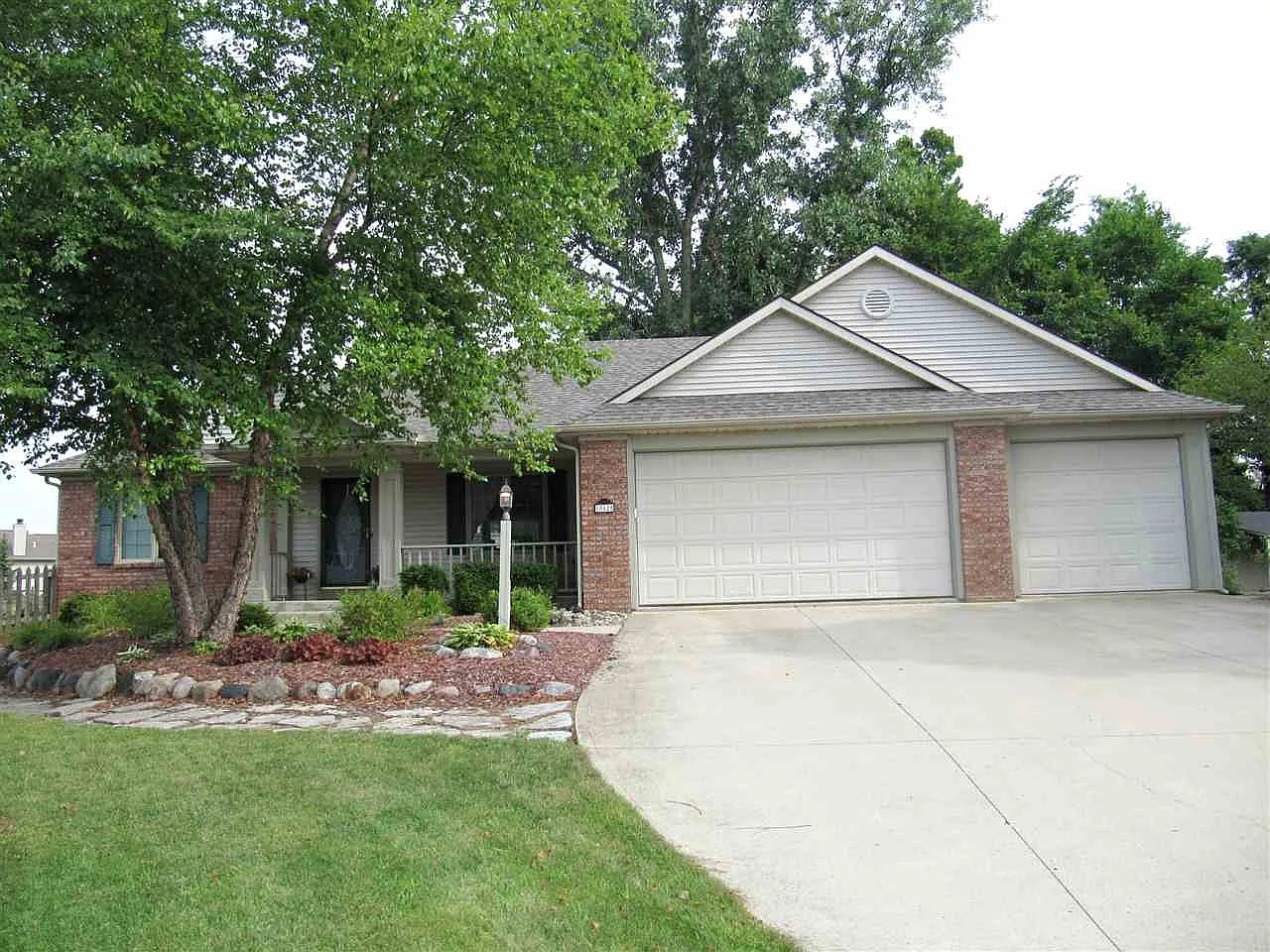 10625 Tidewater Trl photo 1