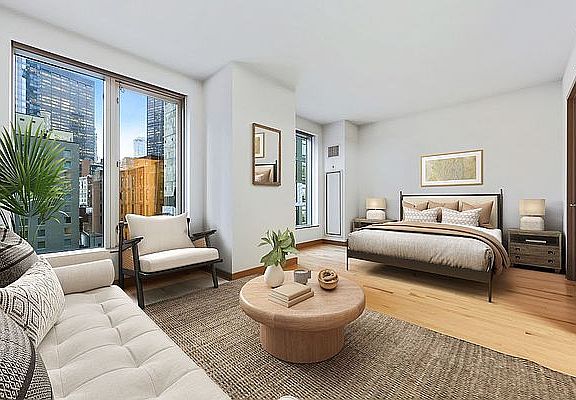 3rd image of 8 Spruce St APT 16P